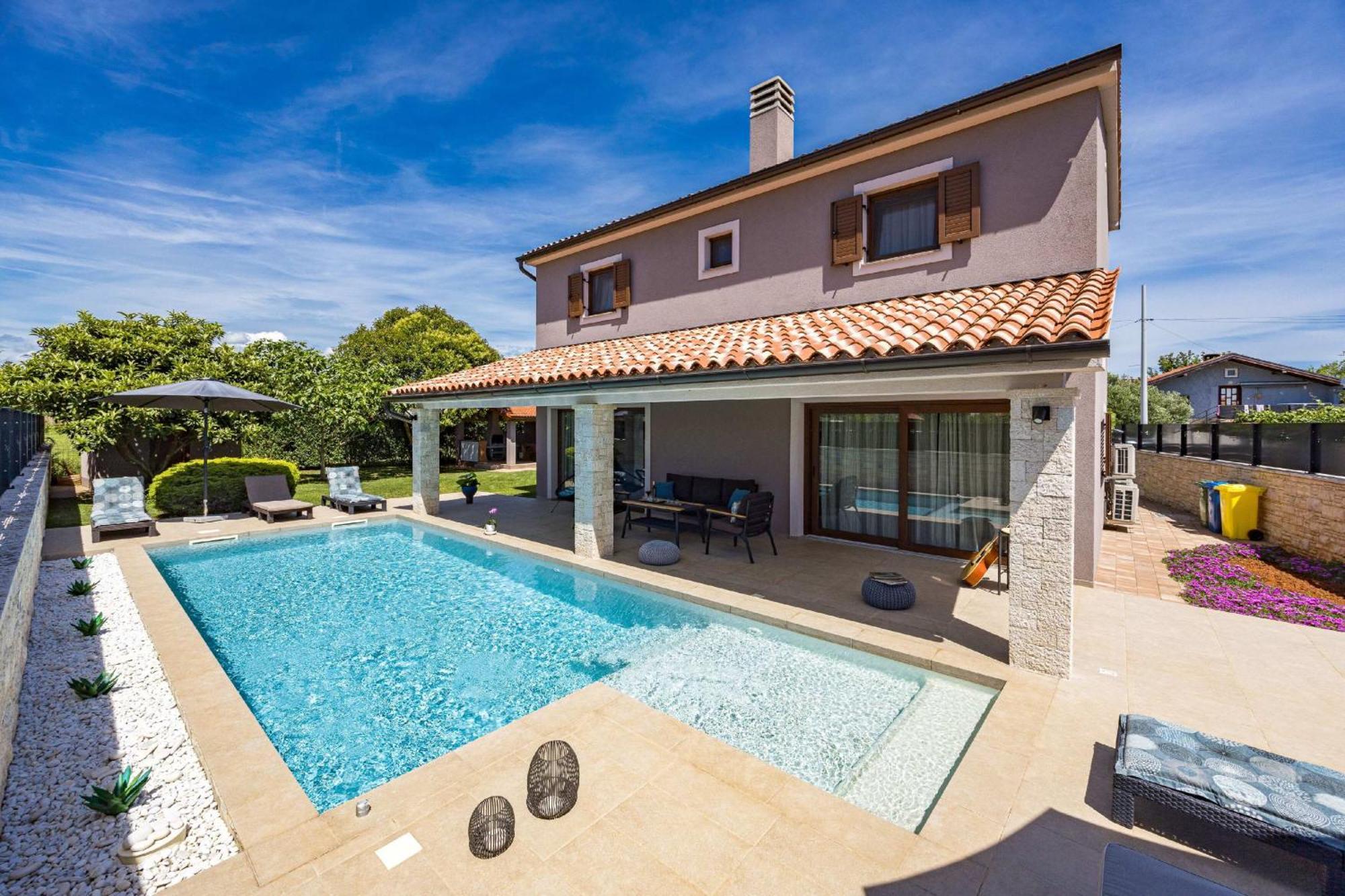 Villa Roma Near Pula For 6 People With Private Pool Jadreski Екстер'єр фото