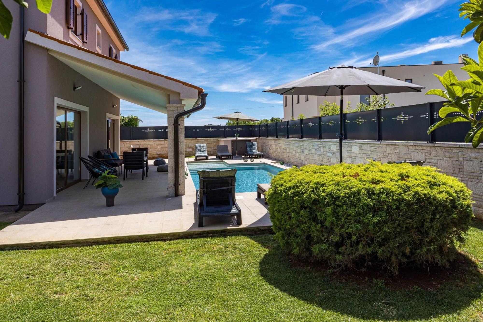 Villa Roma Near Pula For 6 People With Private Pool Jadreski Екстер'єр фото