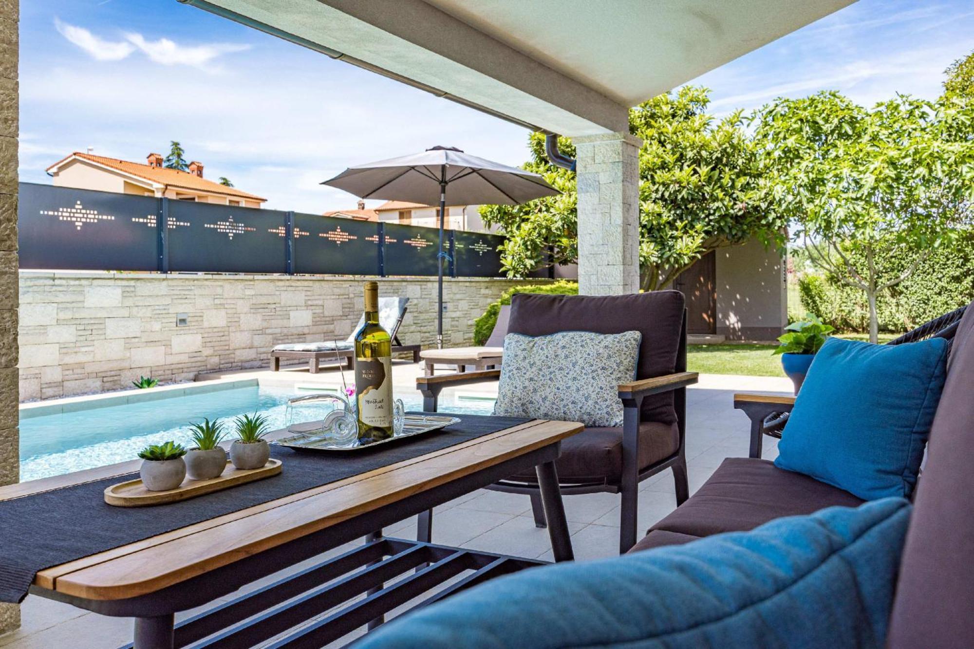 Villa Roma Near Pula For 6 People With Private Pool Jadreski Екстер'єр фото
